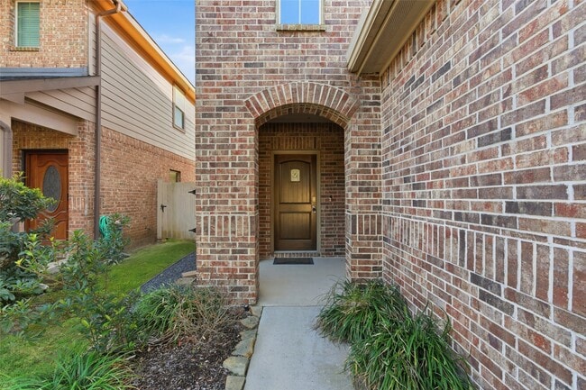 Building Photo - 1611 N City Oaks Ln