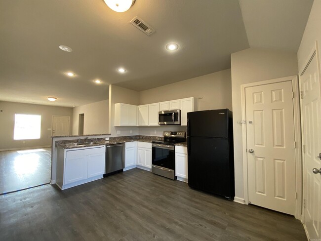 Building Photo - 2280 Centennial Valley Dr
