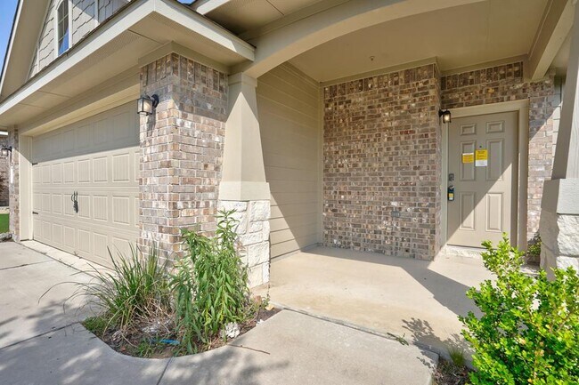 Building Photo - 673 Nautical Lp