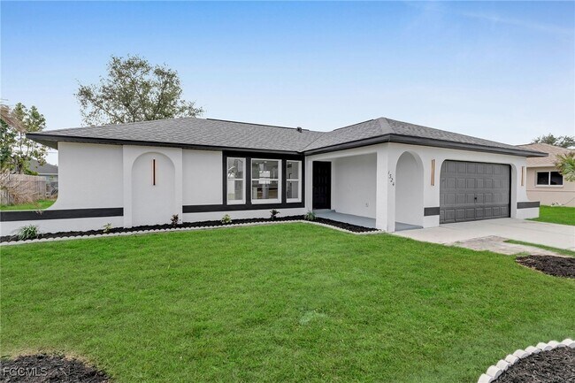 Foto del edificio - 1324 SE 22nd Terrace