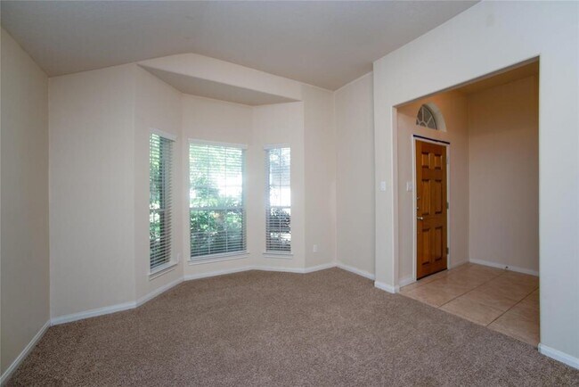 Building Photo - 3226 Woodwind Rd