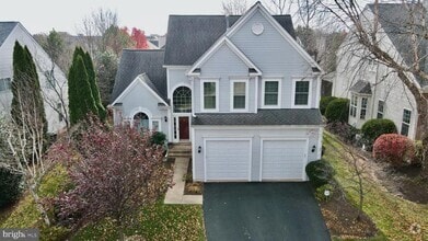 Building Photo - 44141 Merrywood Ct