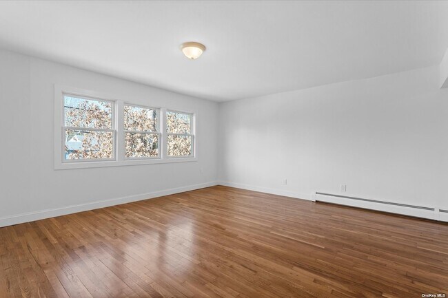 Building Photo - 227 NY-111