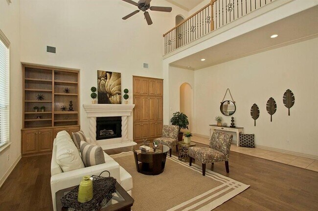 Foto del edificio - 6393 Burnham St