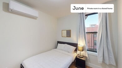 Building Photo - Room in Shared 3 bed/2 bath home