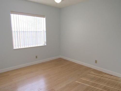 Foto del edificio - 6962 Athena Dr