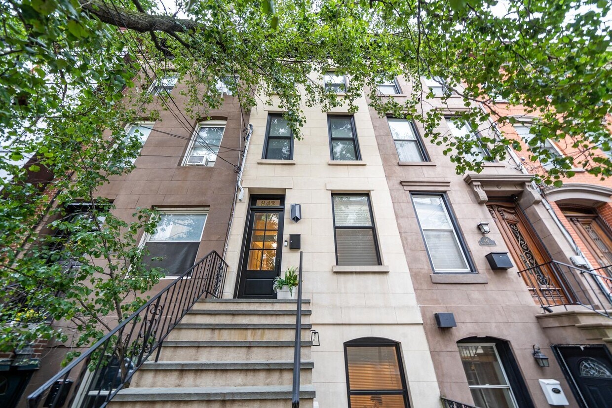 843 Garden St Unit 1, Hoboken, NJ 07030 Condo for Rent in Hoboken, NJ