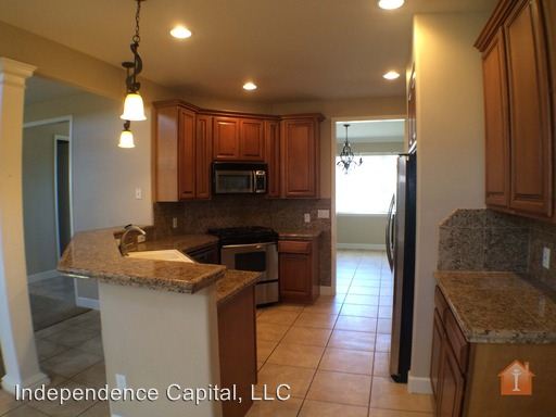 Building Photo - 5921 Inverness Dr