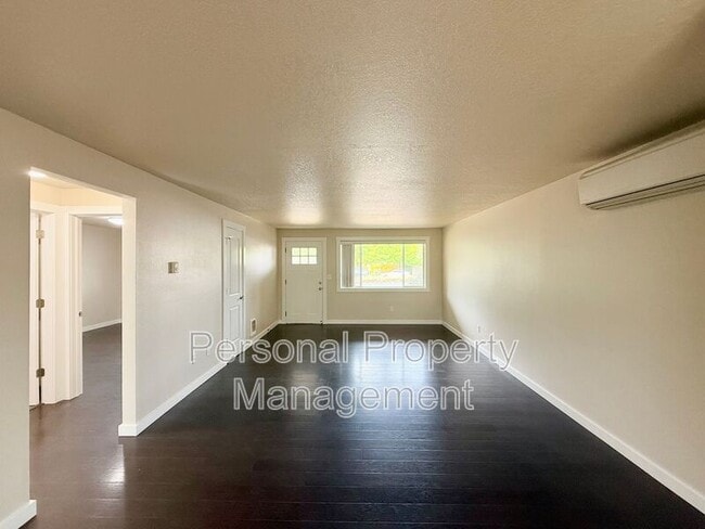 Building Photo - 1805 SE Blairmont Dr