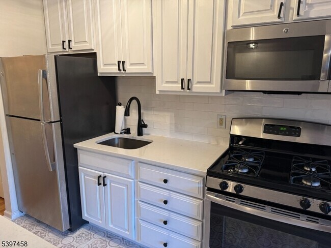 Foto del edificio - 511 Washington Dr