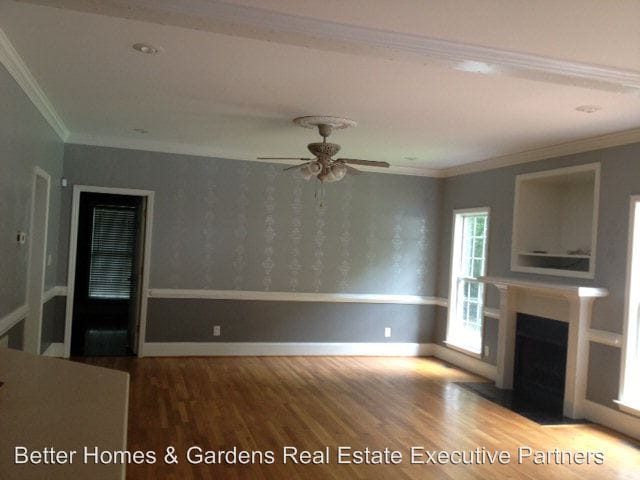 Foto del edificio - 497 Sugarcreek Dr