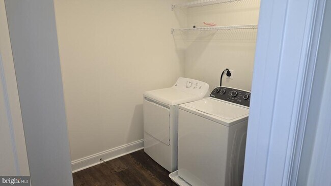 Foto del edificio - 106 Cecil Rd