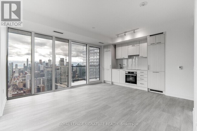 Photo du bâtiment - 634 Church St