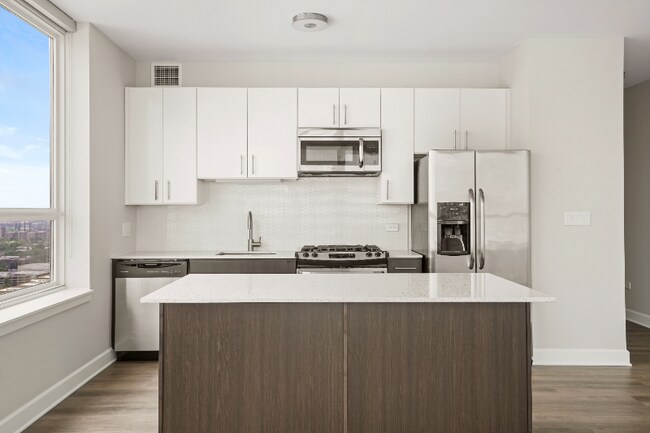 Foto del edificio - 728 W Adams St