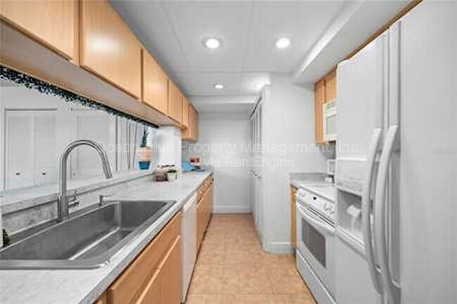 Foto del edificio - 5700 Mariner St