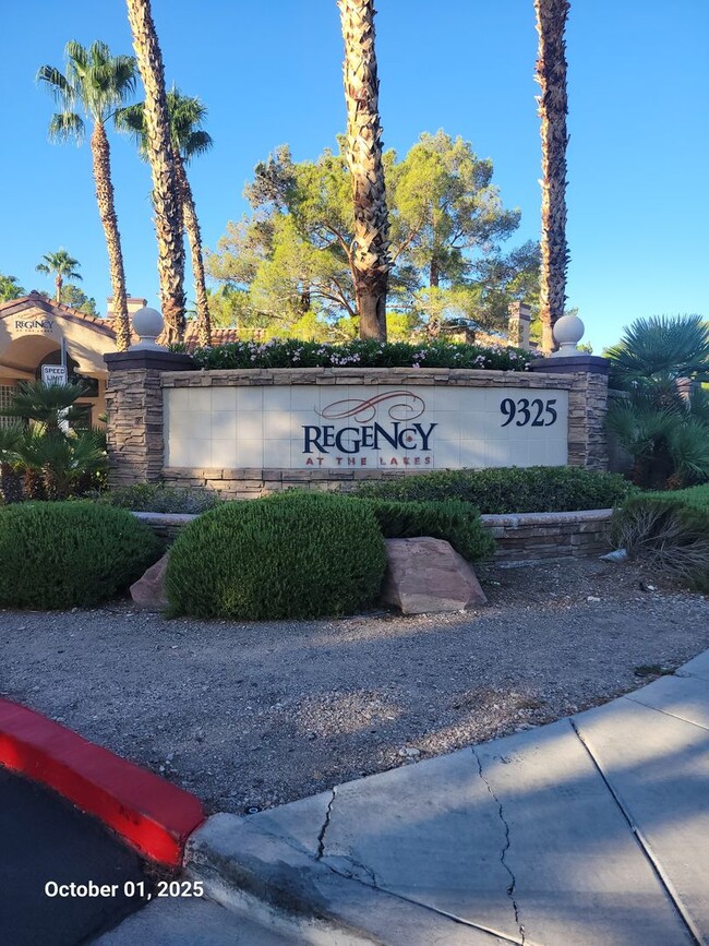 Building Photo - 9325 W Desert Inn Rd