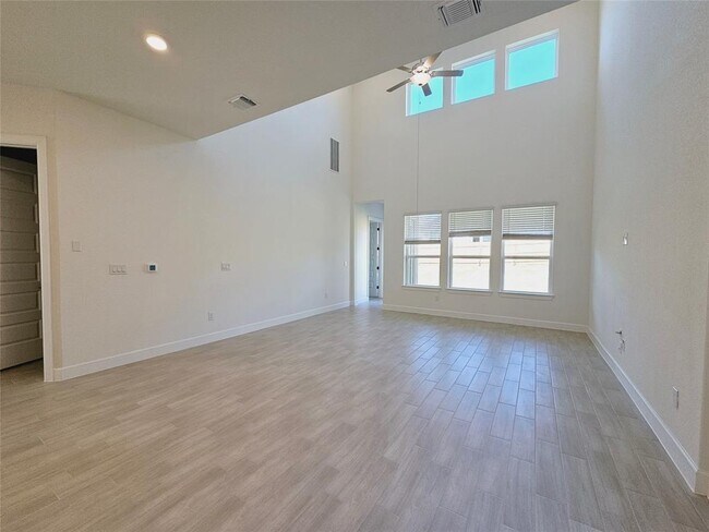 Building Photo - 4505 Cool Gray Cv
