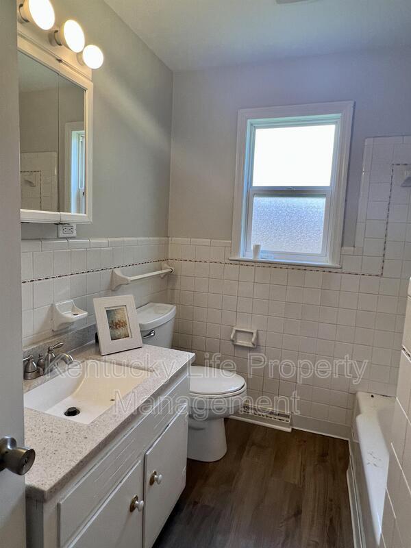 708 Greenbriar Dr, Harrodsburg, KY 40330 House Rental in Harrodsburg, KY