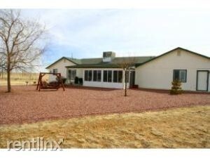 Primary Photo - 4 br, 2 bath House - 1600 Outer Loop Road