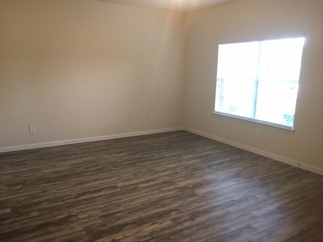 Building Photo - Bavaria - 12310 Dona Ln Houston TX 77044