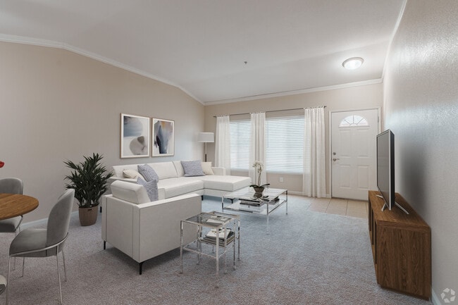 Amplia sala de estar con gran luz de ventana. - Oak Park