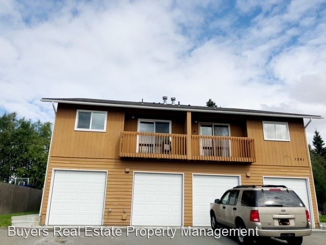 Foto del edificio - 1261 Surrey Cir