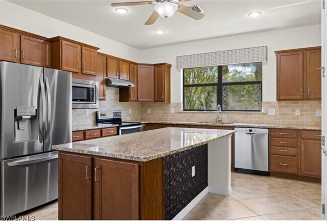 Foto del edificio - 10963 Glenhurst St