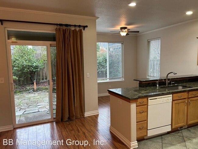 Building Photo - 3 br, 2.5 bath House - 3995 NW 148th Place