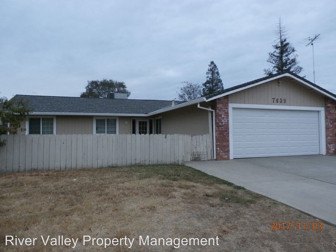 Primary Photo - 7639 Tierra East Way