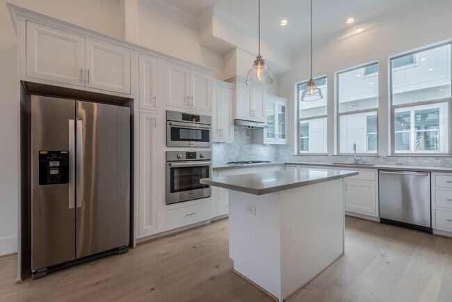 Foto del edificio - 4057 Leeland St