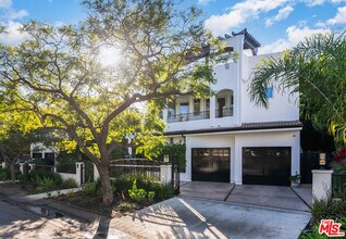 Building Photo - 345 S Saltair Ave