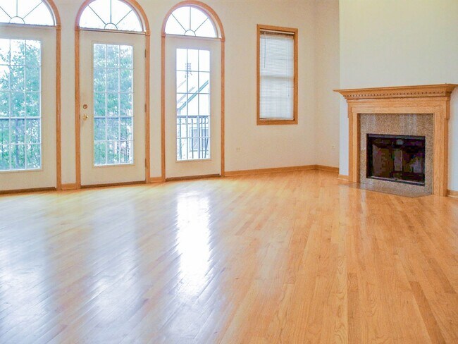 Foto del edificio - 2743 N Southport Ave