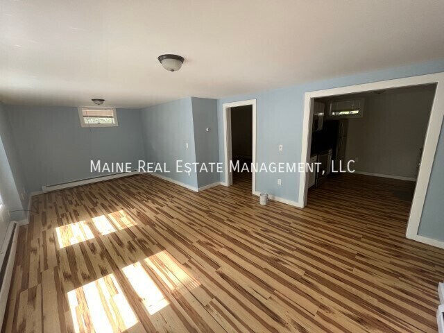 Foto del edificio - 115 Ellsworth Rd