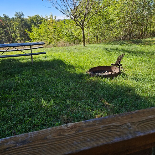 Foto del edificio - 459 Overlook Ct