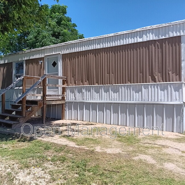 Building Photo - 2501 Martin Luther King Dr