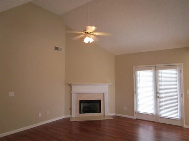 Foto del edificio - 3395 Essex Ct NW