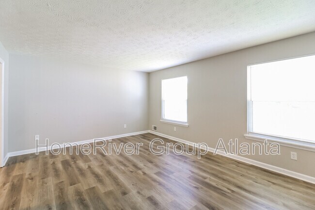 Foto del edificio - 3000 Sebring Ct