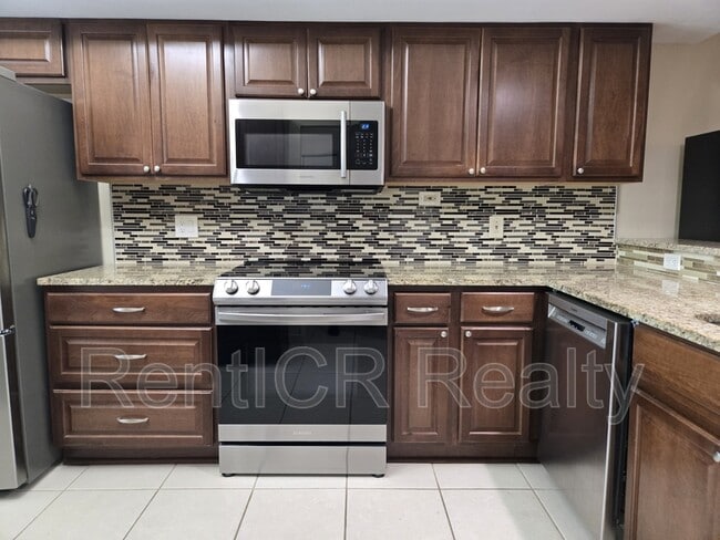 Building Photo - 2533 Dolly Bay Dr