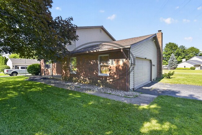 Foto del edificio - 3018 Gleneagle Dr