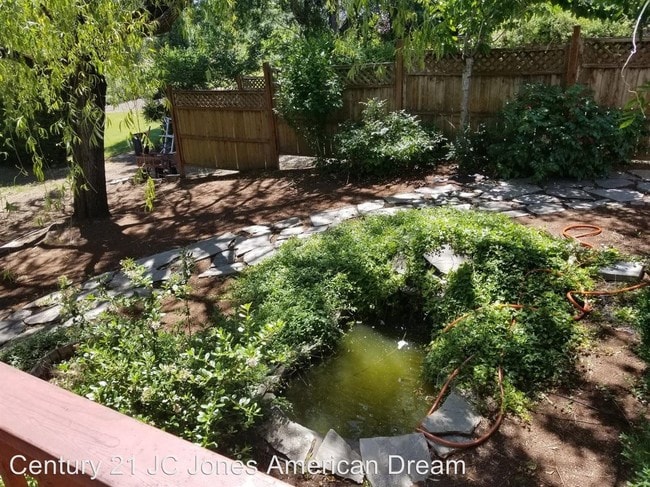 Building Photo - 4 br, 2 bath House - 1211 SW Ironwood Dr.
