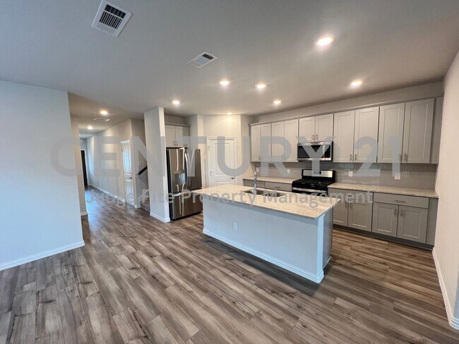 Foto del edificio - Luxury 2-story 4/2.5/2 in Forney For Rent!