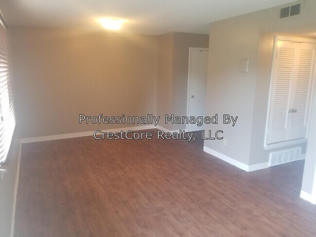 Foto del edificio - 2105 St John Ave