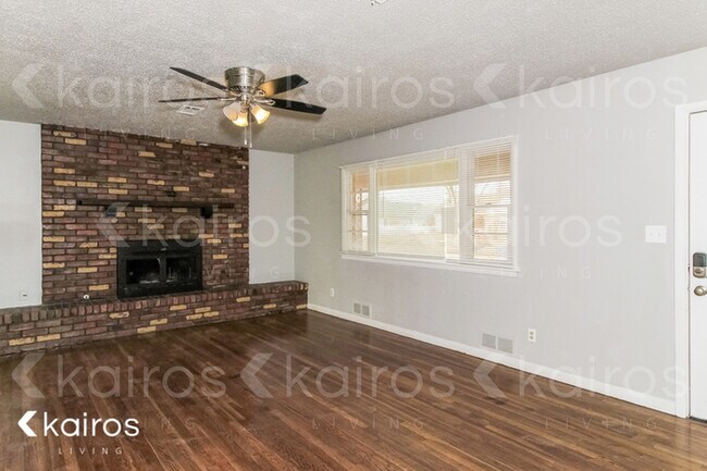 Foto del edificio - 1322 S Rosemont St