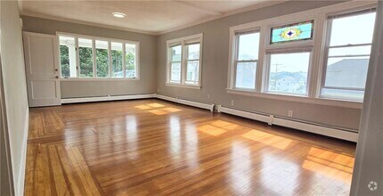 Building Photo - 98 De Pinedo St