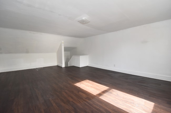 Building Photo - 4229 Haldane St