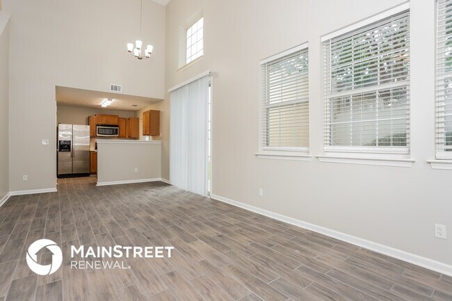 Foto del edificio - 688 Windcroft Cir NW