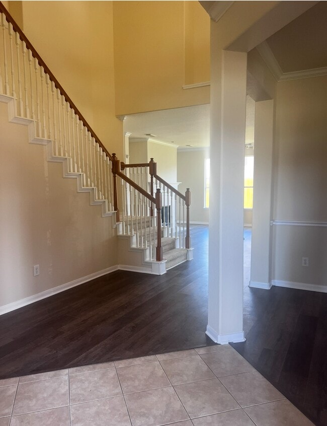 Building Photo - 8411 Spotslyvania Ln