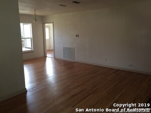 Foto del edificio - 1204 Wiltshire Ave
