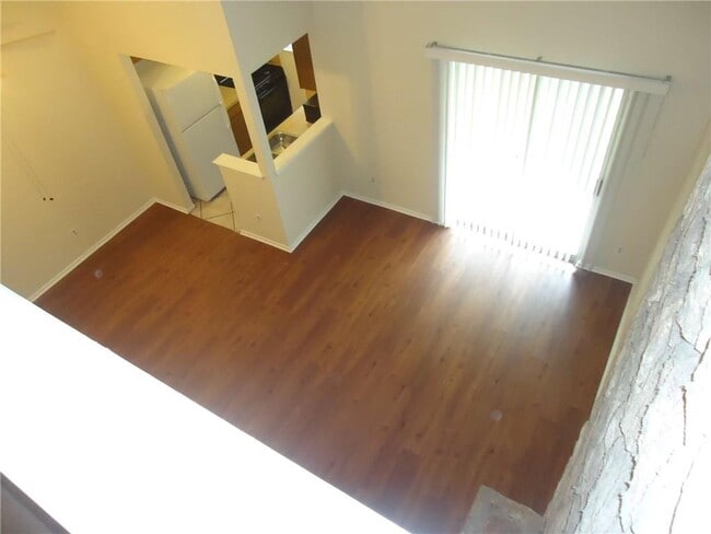 Foto del edificio - 2213 Singletree Ave