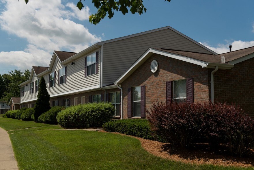 MeadowView Townhomes Rentals Goshen, OH